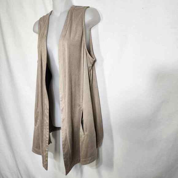 Chicos Womens Vest Size 1 Medium Sleeveless Faux Suede Open Front Pockets Long - Picture 5 of 8